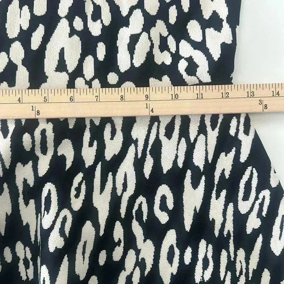 Karen Millen Leopard Jacquard Fit And Flare Dress - Picture 6 of 8